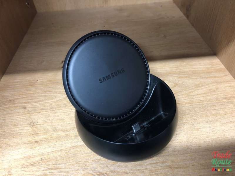Samsung DeX Wireless Desktop Charging Dock Station EE-MG950