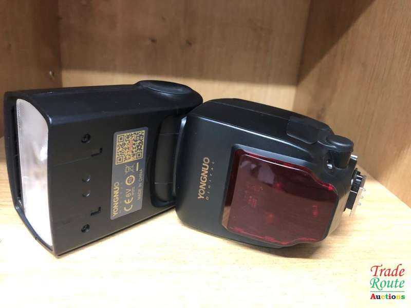 BOXED - Yongnuo YN-685 TTL HSS Speedlight Flash for NIKON