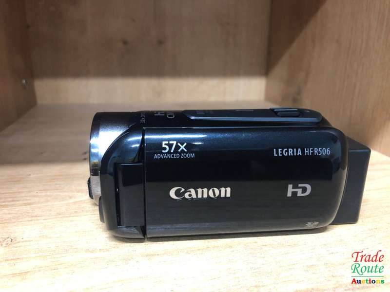 Canon Legria HF R506 HD Camcorder Handycam (3.2MP, 32x Optical Zoom, 57x Advanced Zoom, OIS) 3" LCD