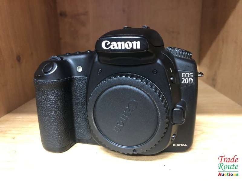 Canon EOS 20D DSLR camera BODY ONLY