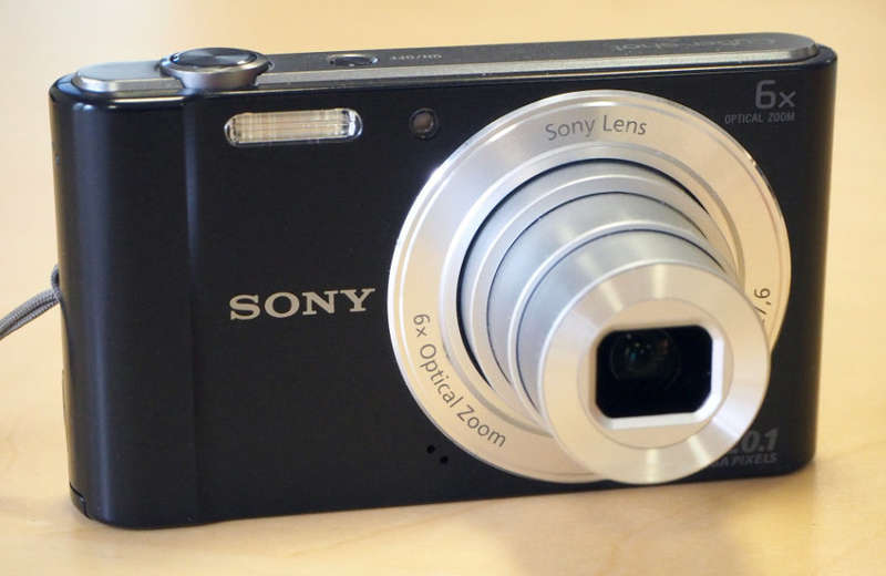 Sony Cyber-shot DSC-W810 20.1MP Digital Camera - Black