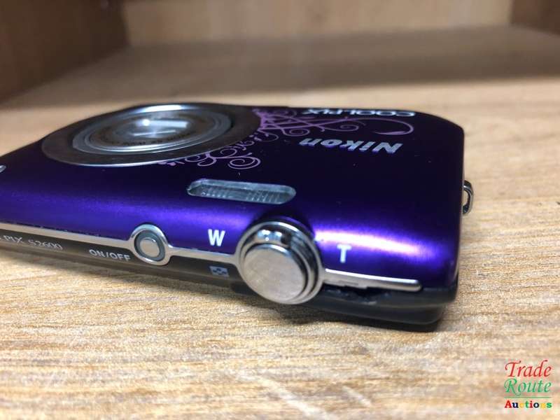 Nikon Coolpix S2600 ( 14MP, 5 x Optical Zoom, 2.7 -inch LCD ) - Digital Camera