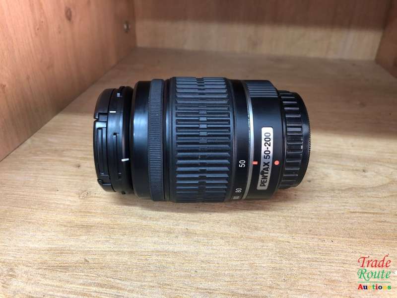 Pentax smc PENTAX DA 50-200mm F4-5.6 ED Lens for PENTAX DSLR CAMERAS