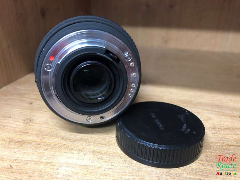 SIGMA APO DG 70-300mm Telephoto Zoom Lens for PENTAX DSLR Cameras