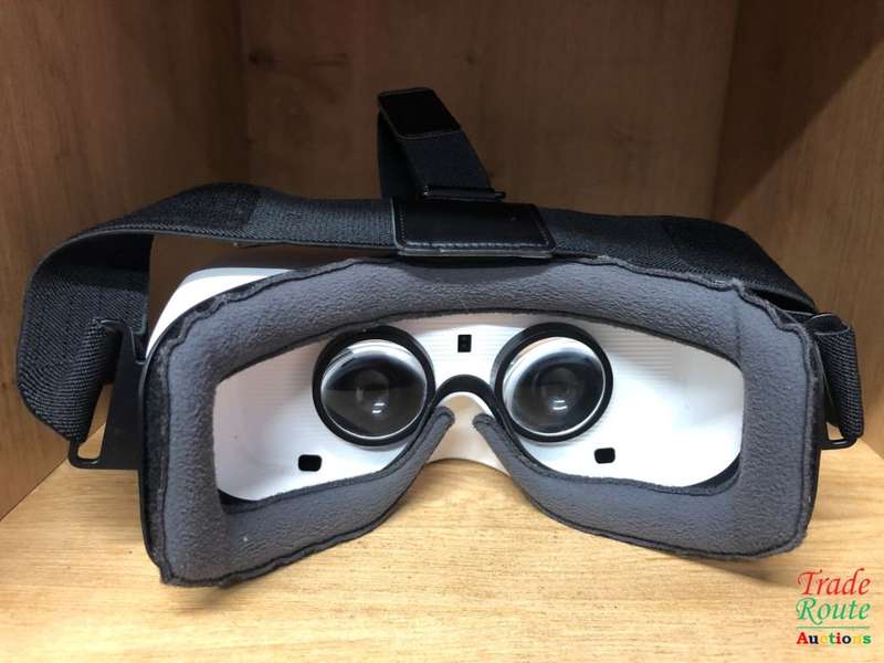 Samsung Gear VR Glasses by Oculus White