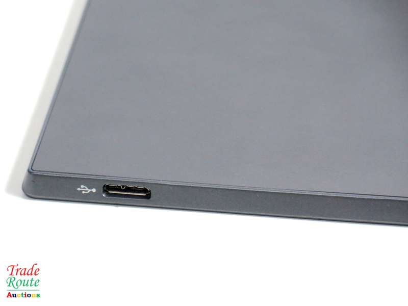 ASUS MB168B Portable monitor - 15.6"(1366x768) USB-powered, Ultra-slim, 15.6-inch HD