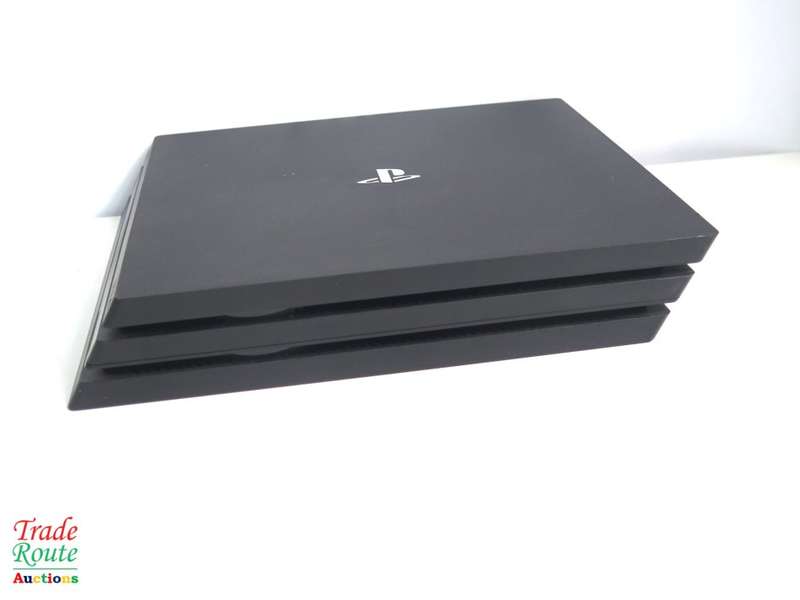 Sony Playstation 4 Console Pro 1TB [CUH-7016b] PS4 PRO + 1 Wireless Controller