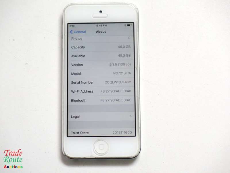 APPLE iPod Touch | MD721BT/A | 64GB SILVER | A1421 | 5TH GEN