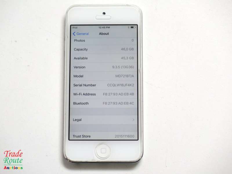 APPLE iPod Touch | MD721BT/A | 64GB SILVER | A1421 | 5TH GEN