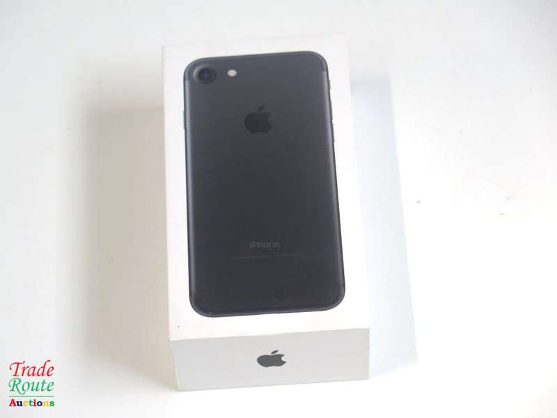 IPHONE 7 | BLACK | A1778 | MN8X2AA/A   *** APPLE IPHONE7 ***