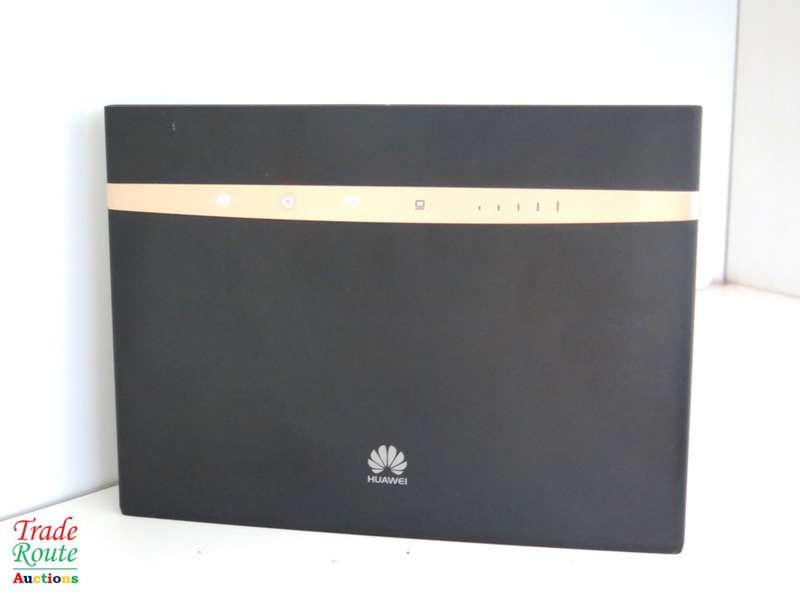 Huawei B525 4G LTE WiFi Modem Wireless Router (uses SIM card)