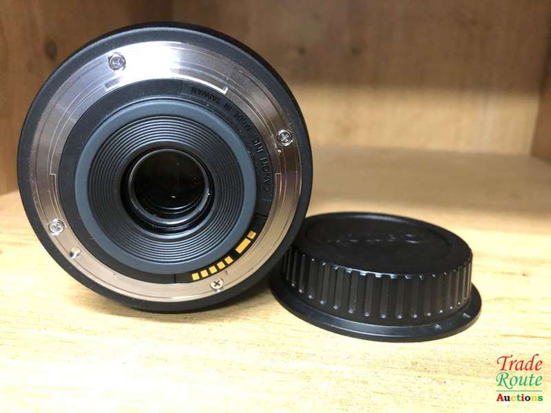 Canon EFS 18-135mm IMAGE STABILIZER - NANO USM LENS