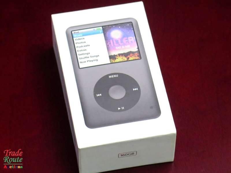 Apple IPod Classic 160GB [ MC297 ] *** 7th Generation **** IPOD 160GB BLACK 2.5" LCD Screen