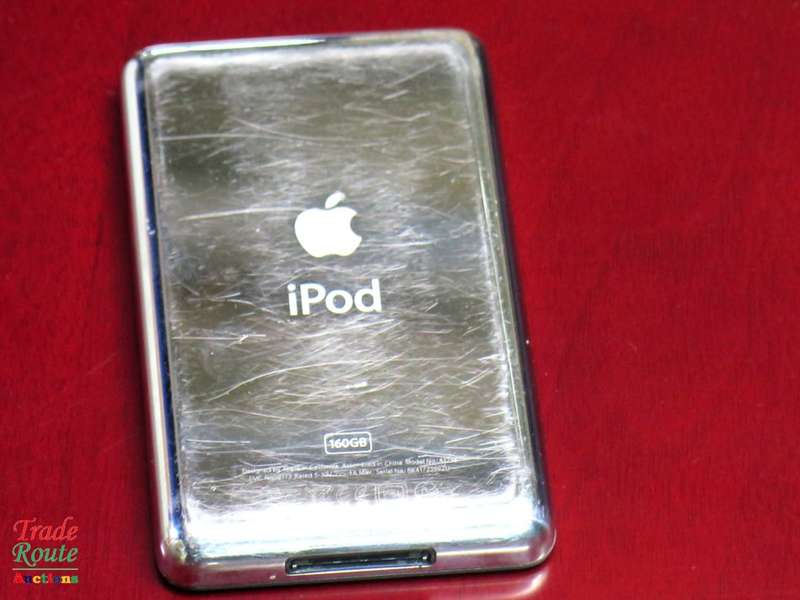 Apple IPod Classic 160GB [ MC297 ] *** 7th Generation **** IPOD 160GB BLACK 2.5" LCD Screen