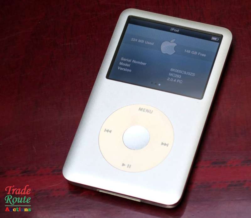 Apple IPod Classic 160GB [ MC293 ] [A1238] [7th Generation] ** IPOD 160GB SILVER 2.5" LCD Screen