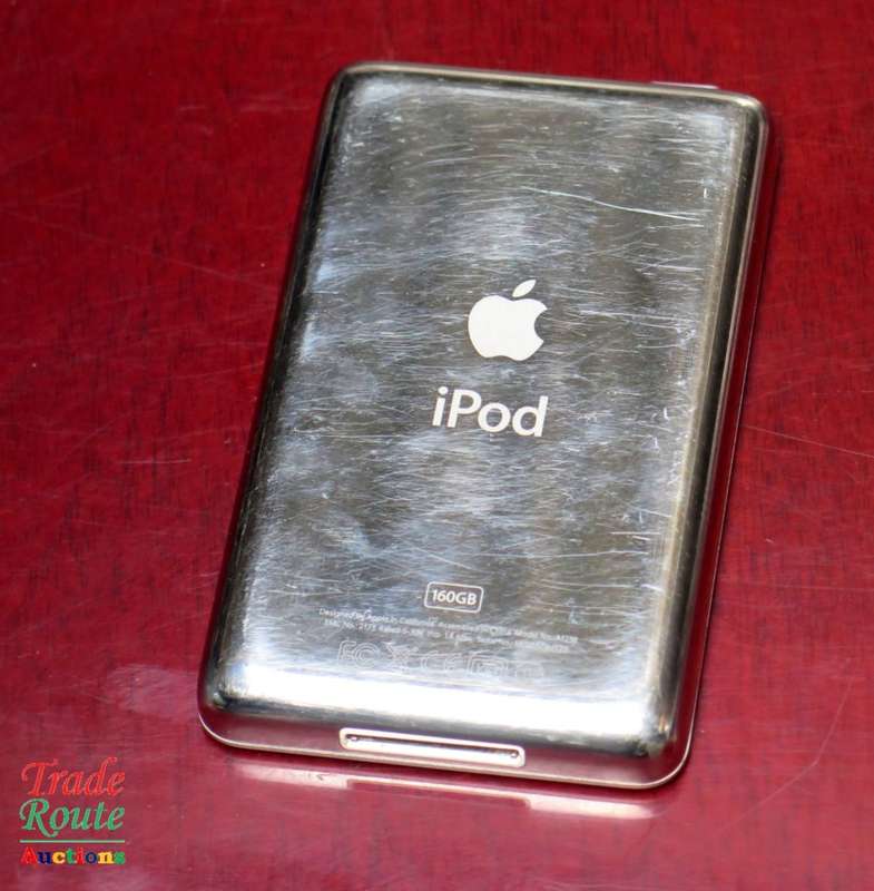 Apple IPod Classic 160GB [ MC293 ] [A1238] [7th Generation] ** IPOD 160GB SILVER 2.5" LCD Screen
