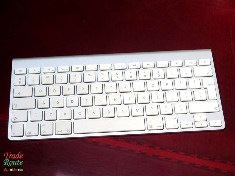 APPLE WIRELESS KEYBOARD A1314 - CAN BE USED WITH IMAC & MAC MINI