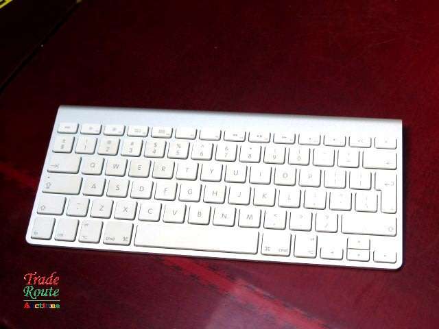 APPLE WIRELESS KEYBOARD A1314 - CAN BE USED WITH IMAC & MAC MINI