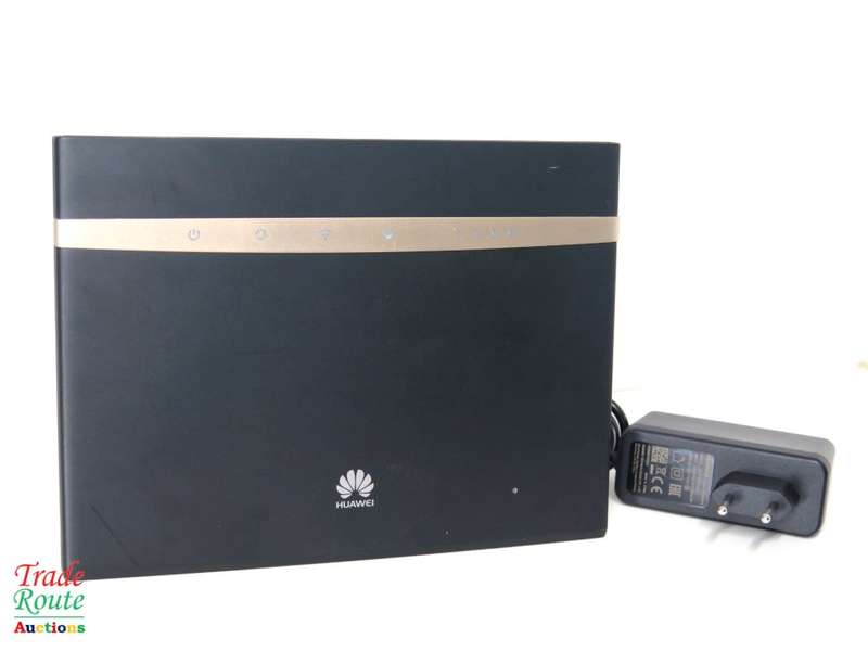 Huawei B525 4G LTE WiFi Modem Wireless Router (uses SIM card)