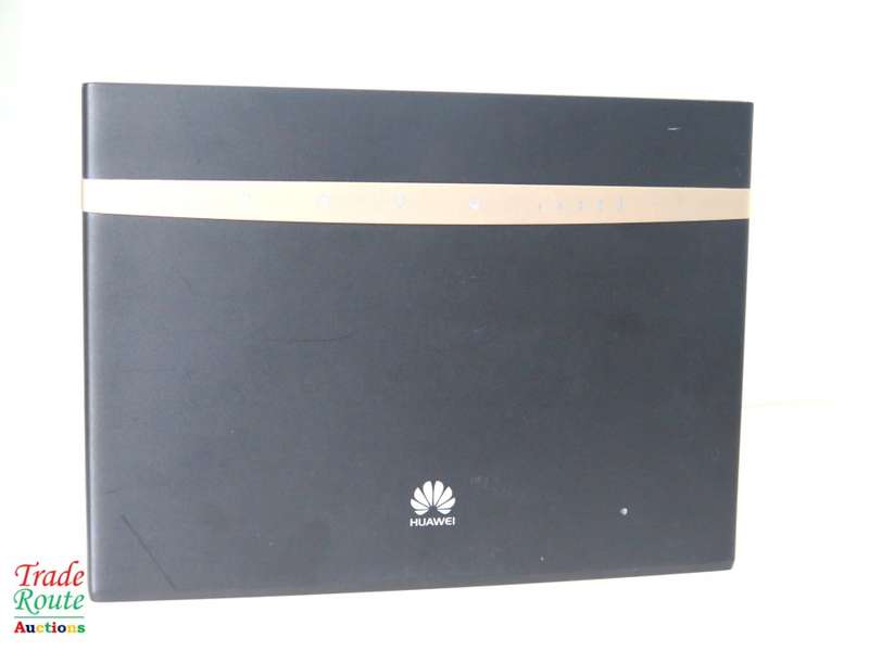 Huawei B525 4G LTE WiFi Modem Wireless Router (uses SIM card)