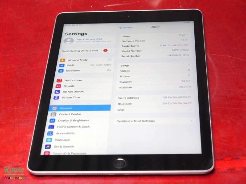 Apple iPad 6th Gen 2018 | MR7F2HC/A | WiFi  only | 32GB | Space Grey | A1893 | RETINA IPad6