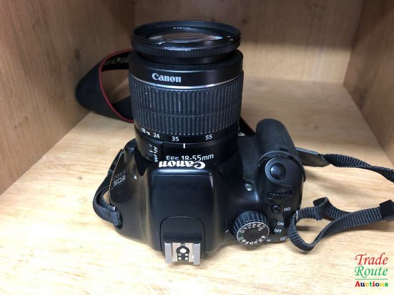 Canon EOS 550D Digital SLR camera Kit with Canon 18-55 Lens