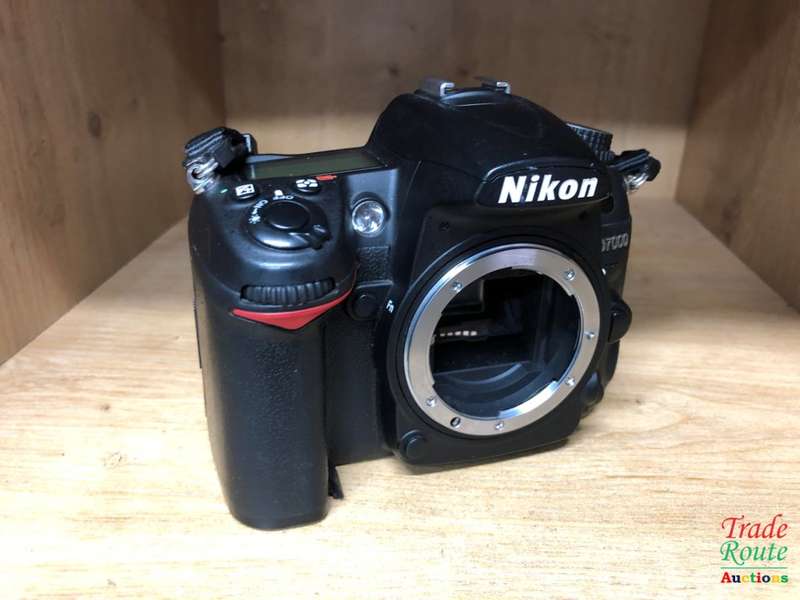 NIKON D7000 DSLR CAMERA Body (ONLY) 16.2 Megapixels