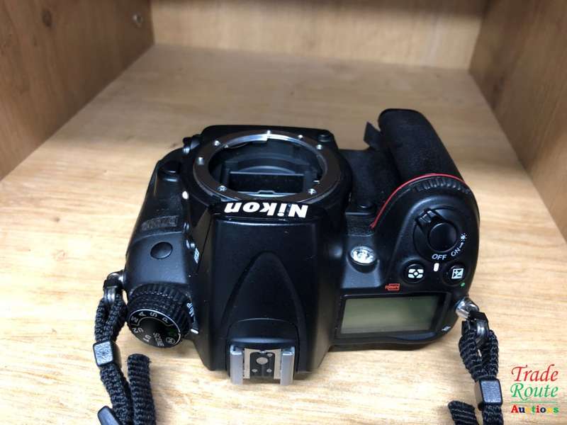 NIKON D7000 DSLR CAMERA Body (ONLY) 16.2 Megapixels