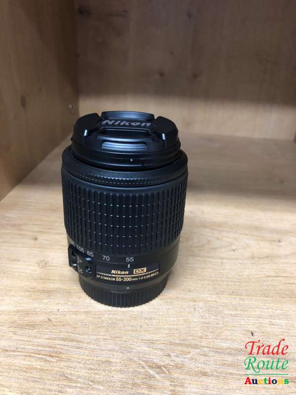 Nikon 55-200mm DX Lens for NIKON DSLR Cameras