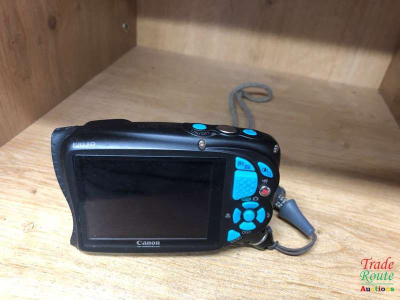 Canon PowerShot D20 12.1 MP CMOS Waterproof Digital Camera