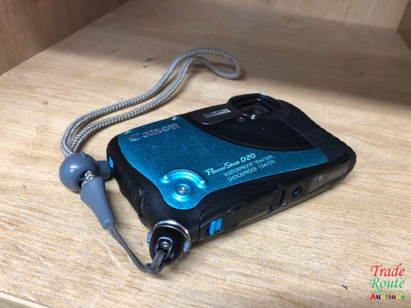 Canon PowerShot D20 12.1 MP CMOS Waterproof Digital Camera