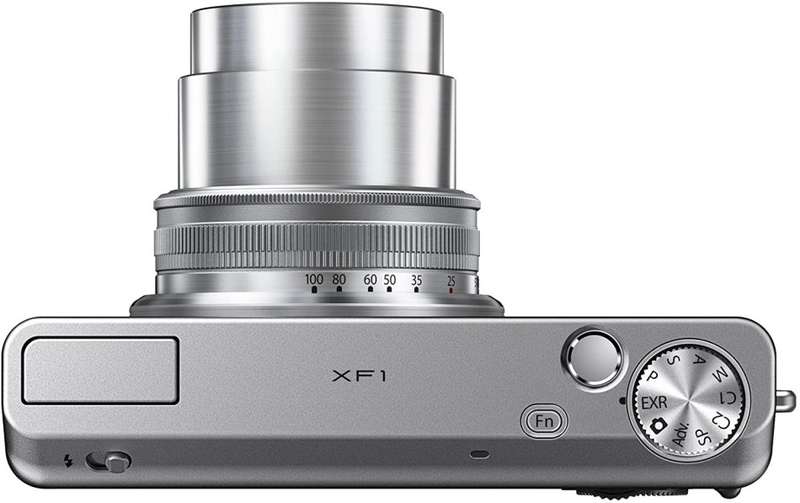 Fujifilm XF1 Digital Camera - Red (12MP, EXR-CMOS Sensor, 4x Optical Zoom) 3 inch LCD