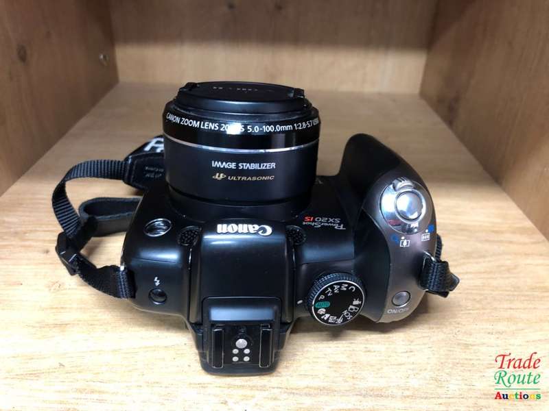 Canon PowerShot SX20 IS Digital Camera (12.1 Megapixel, 20x Optical Zoom) 2.5 inch LCD