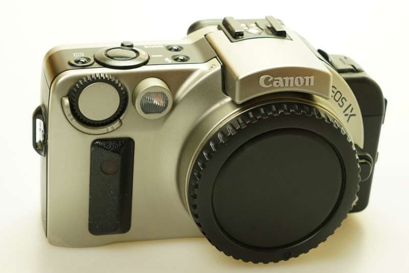 Canon EOS IX APS Film Camera Body