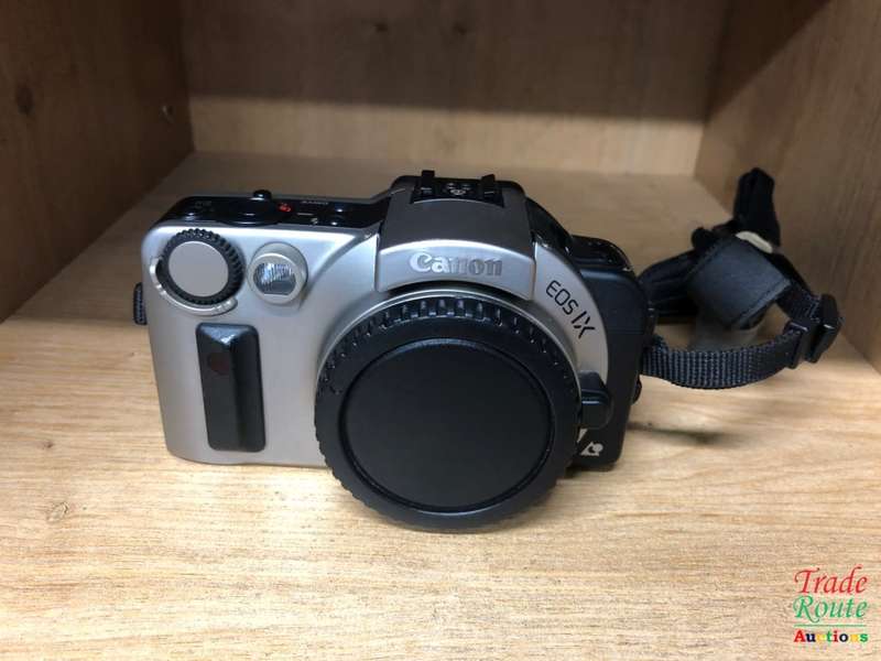 Canon EOS IX APS Film Camera Body