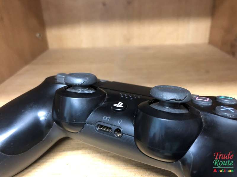 BLACK - SONY PS4 DUALSHOCK 4 Wireless Controller - for the PlayStation 4