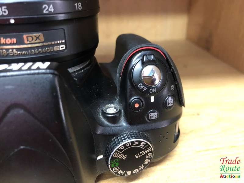 Nikon D3300 24.2 MP CMOS Digital SLR with AF-S DX NIKKOR 18-55mm f/3.5-5.6G DX Zoom Lens (Black)