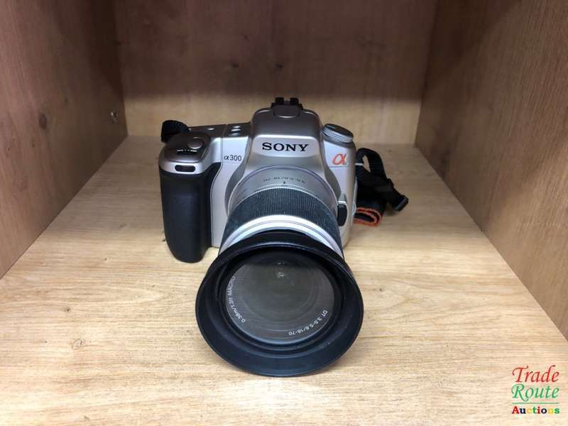 SONY ALPHA A300 DIGITAL CAMERA + 18-70 SONY LENS PROFESSIONAL CAMERA KIT