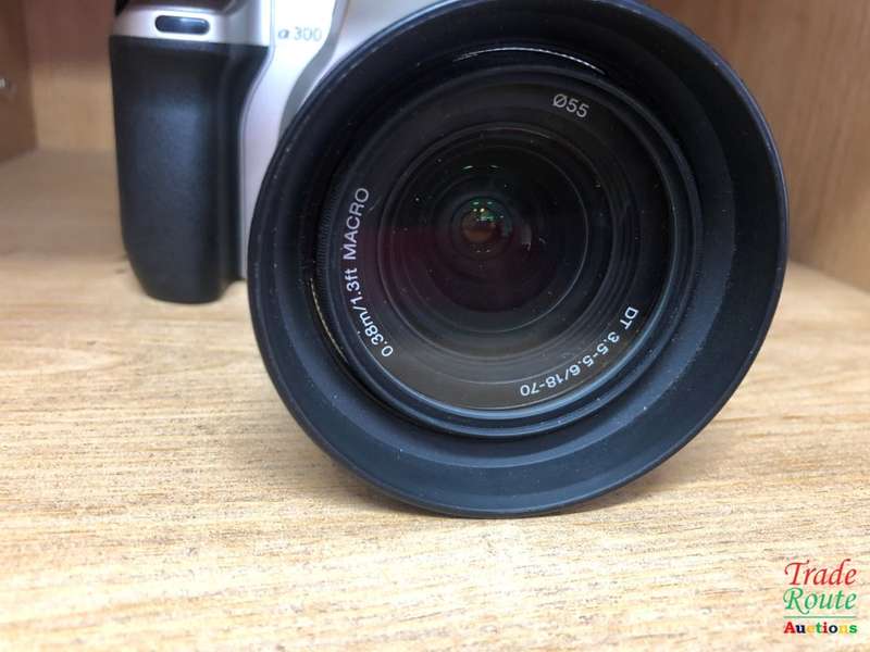 SONY ALPHA A300 DIGITAL CAMERA + 18-70 SONY LENS PROFESSIONAL CAMERA KIT