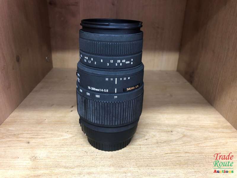 SIGMA DG 70-300mm Telephoto Zoom Lens [ CANON MOUNT ]