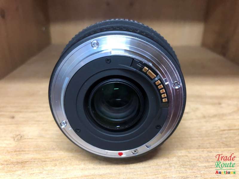 [BOXED] SIGMA DG 70-300mm Telephoto Zoom Lens for CANON AF DSLR Cameras