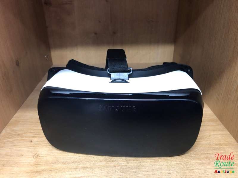 Samsung Gear VR Glasses by Oculus- FROST WHITE
