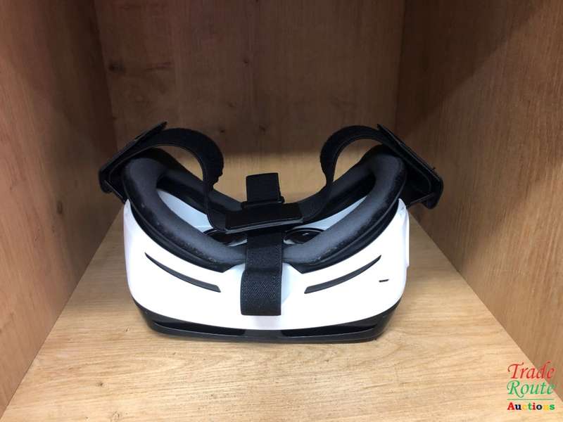 Samsung Gear VR Glasses by Oculus- FROST WHITE