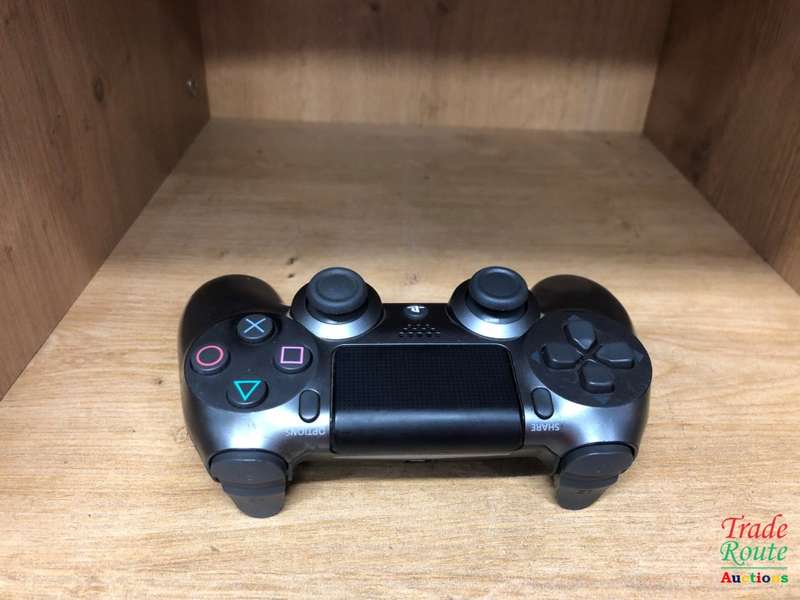 SONY PS4 DUALSHOCK 4 Wireless Controller - for the PlayStation 4