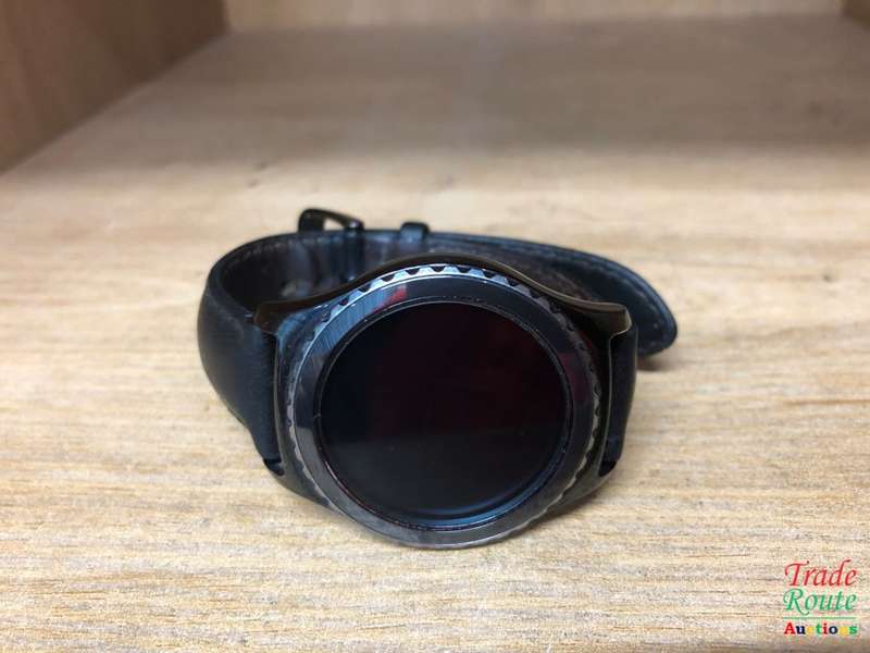 Samsung Gear S2 Classic Smartwatch - Black - SM-R732