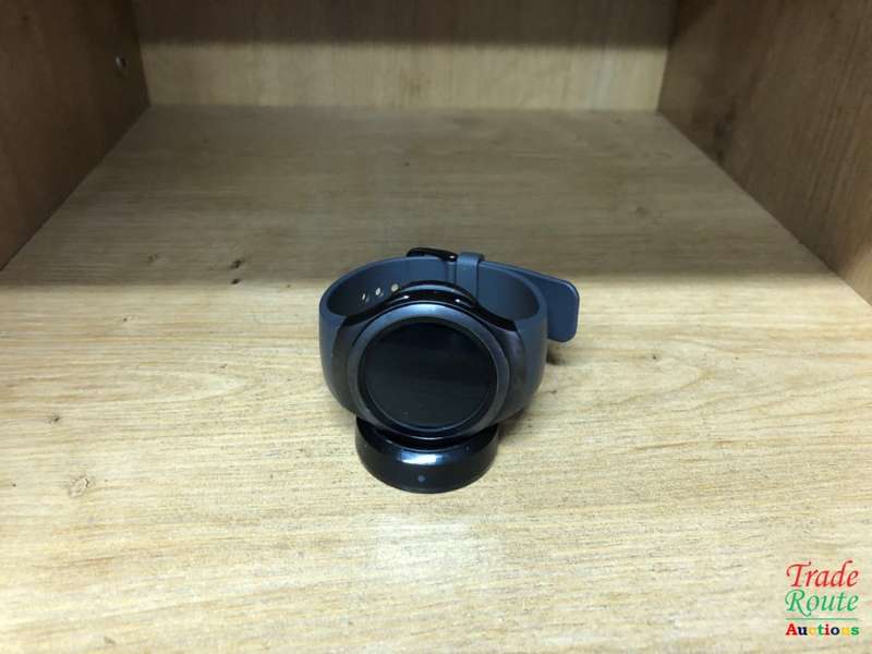 Samsung Gear S2 Dark - DARK GRAY - SM-R720 Watch - IN BOX