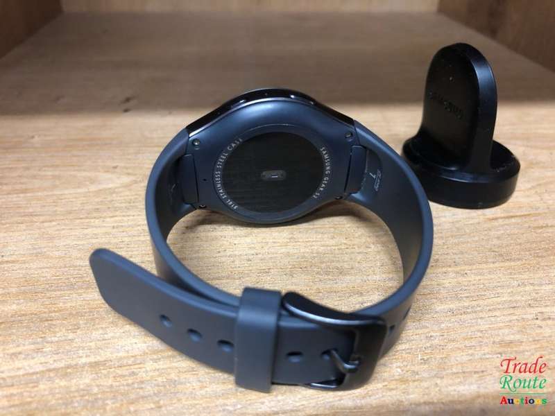 Samsung Gear S2 Dark - DARK GRAY - SM-R720 Watch - IN BOX