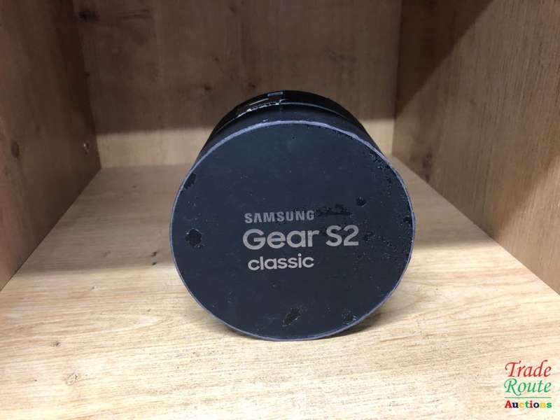 Samsung Gear S2 Smartwatch - Classic - SM -R732 - IN BOX