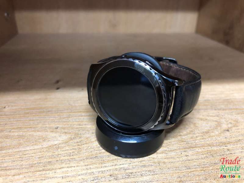 Samsung Gear S2 Smartwatch - Classic - SM -R732 - IN BOX