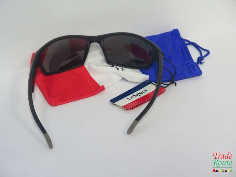 Le Specs Polarized Sunglass - with Pouch